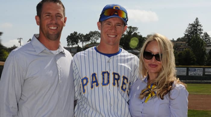 Calvin Riley and his parents, Sean and Kariann.